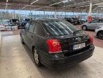 Toyota Avensis 2005 Musta