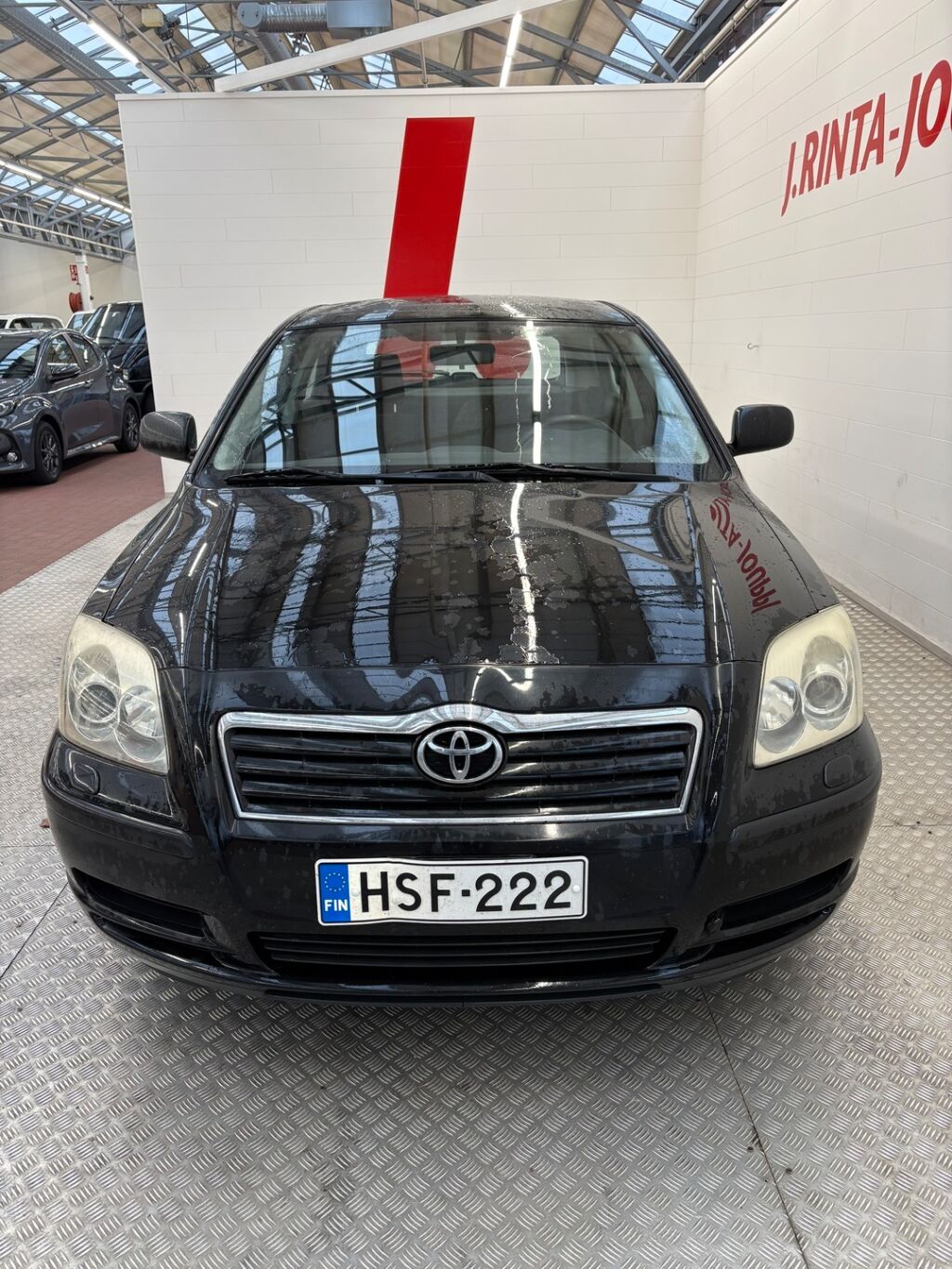 Toyota Avensis 2005 Musta