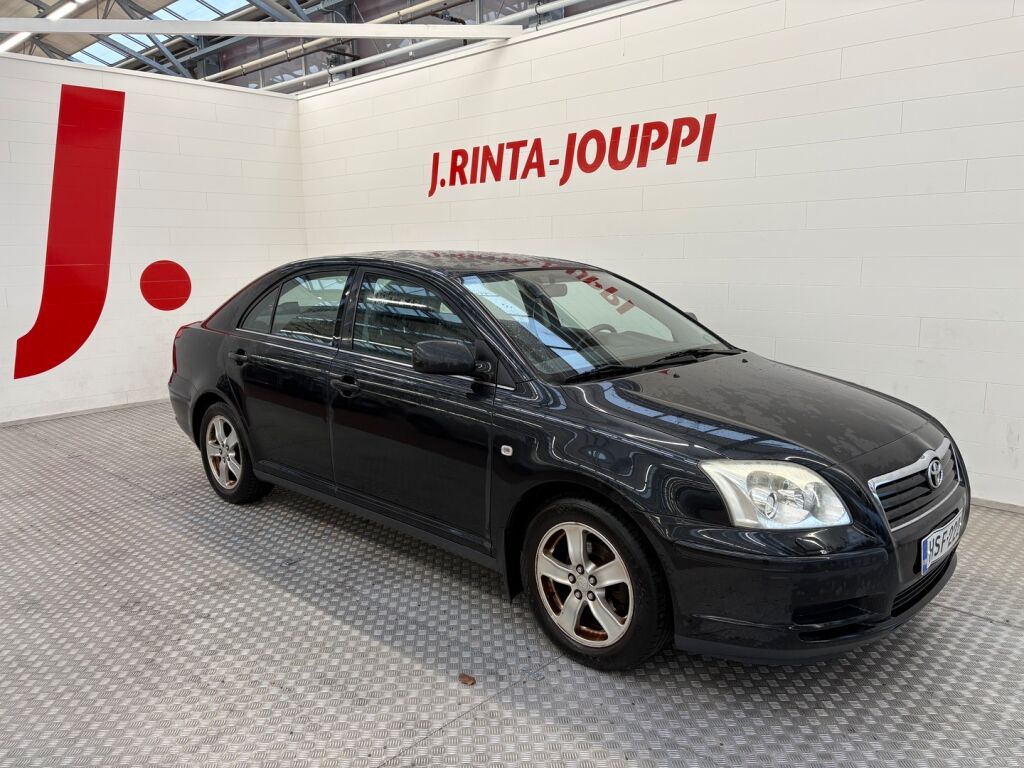 Toyota Avensis 2005 Musta