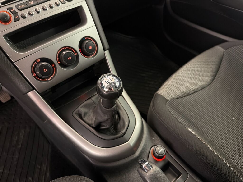 Peugeot 308 2008 Sininen