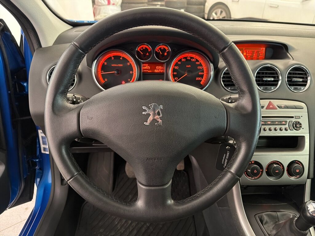 Peugeot 308 2008 Sininen