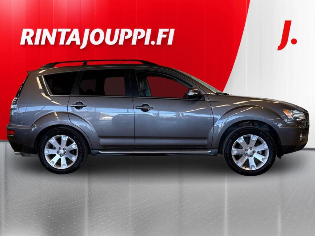 Mitsubishi Outlander 2011 Ruskea (beige)