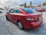 Toyota Avensis 2010 Punainen