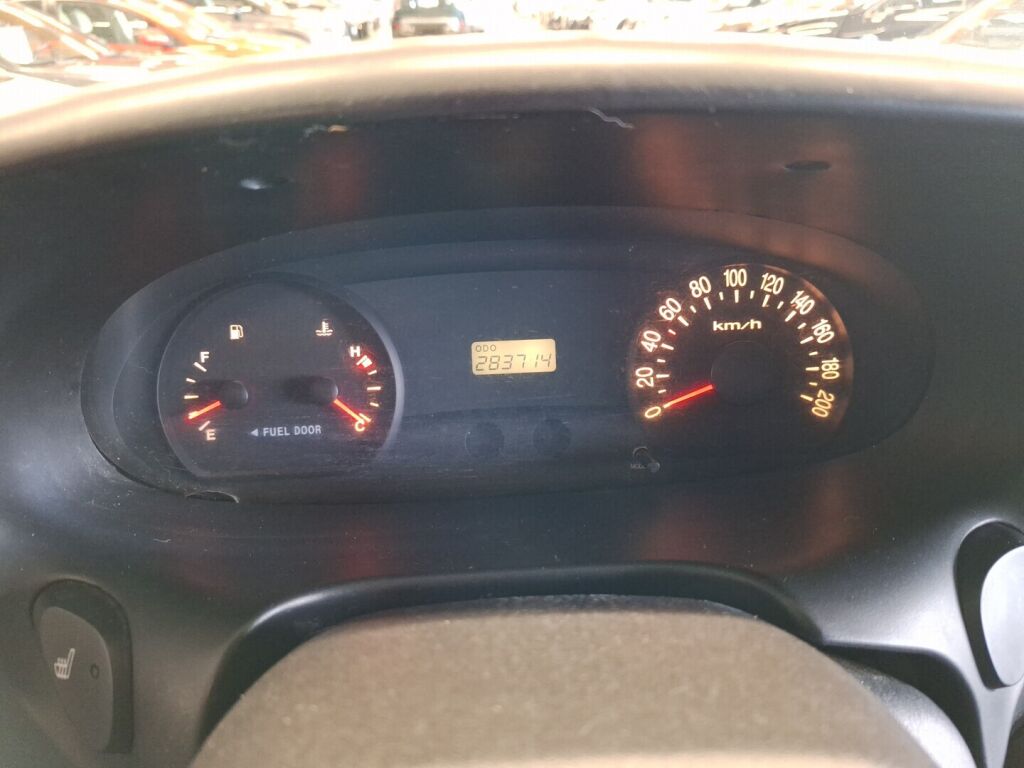 Hyundai H-1 2007 Ruskea (beige)