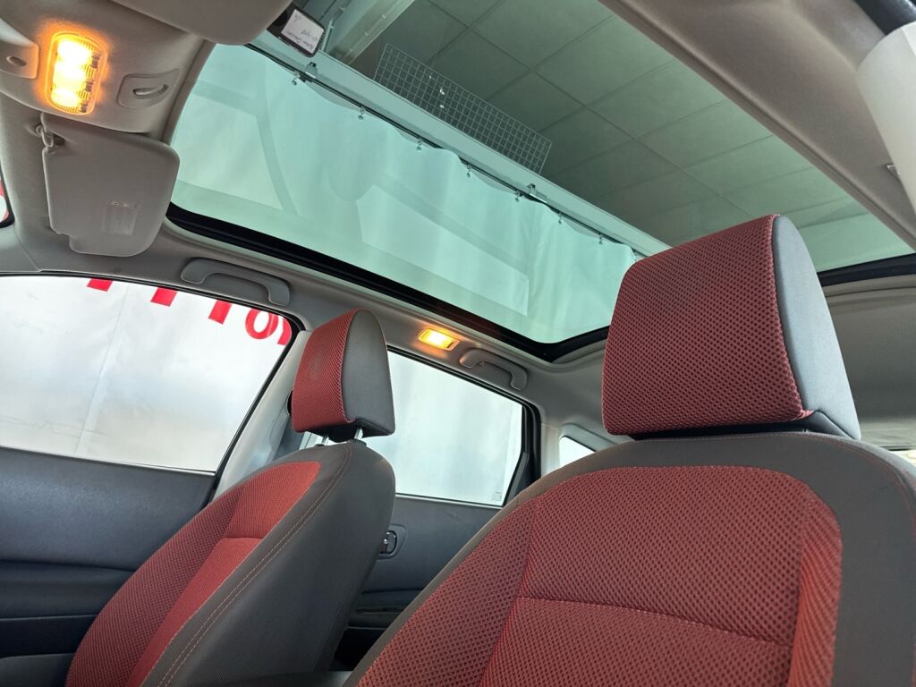 Nissan Qashqai 2008 Ruskea (beige)