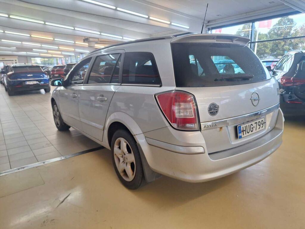 Opel Astra 2007 Hopea