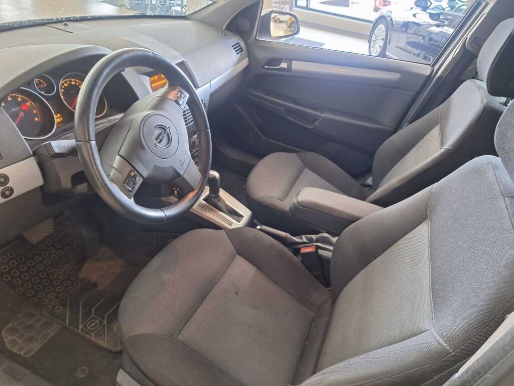 Opel Astra 2007 Hopea
