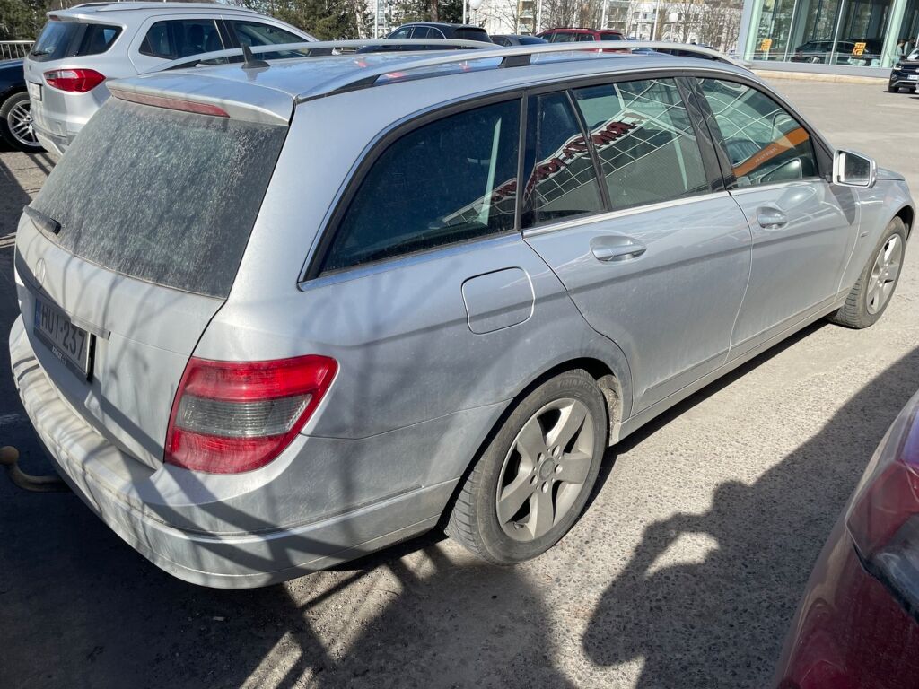 Mercedes-Benz C 2009 Hopea