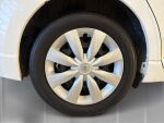Toyota Avensis 2011 Valkoinen
