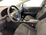 Toyota Avensis 2011 Valkoinen