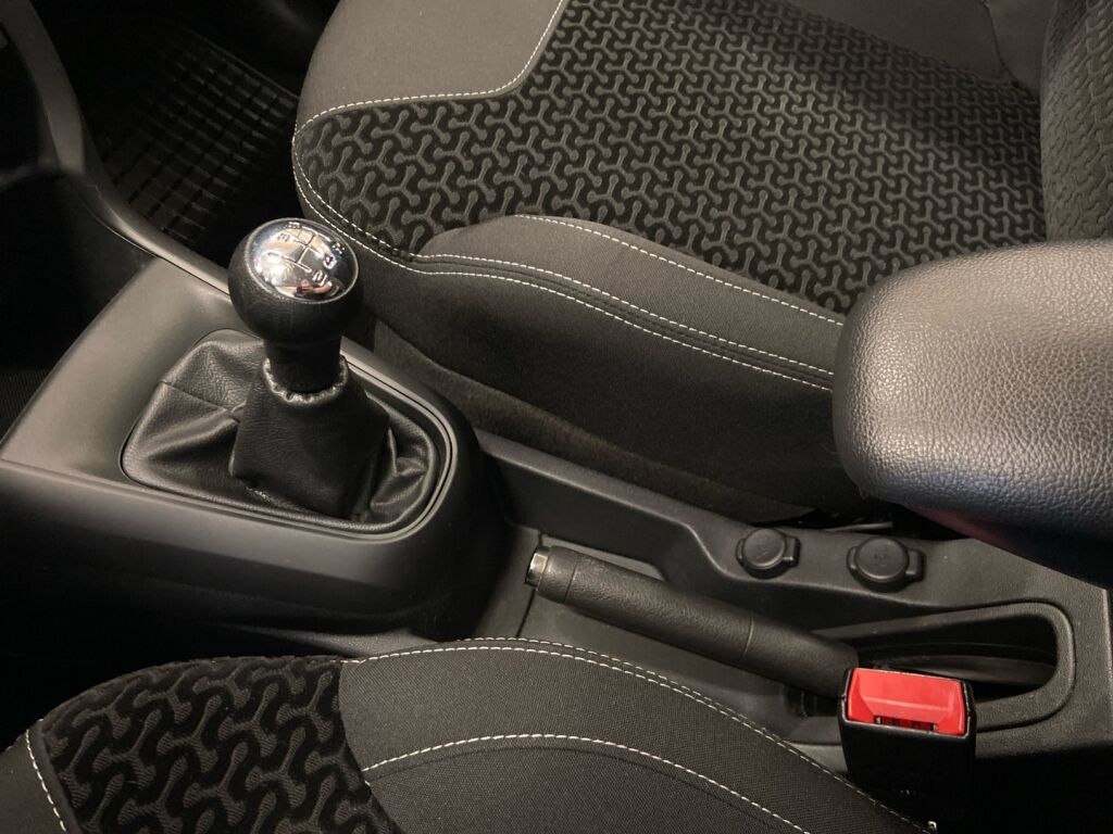 Citroen C3 2011 Ruskea (beige)