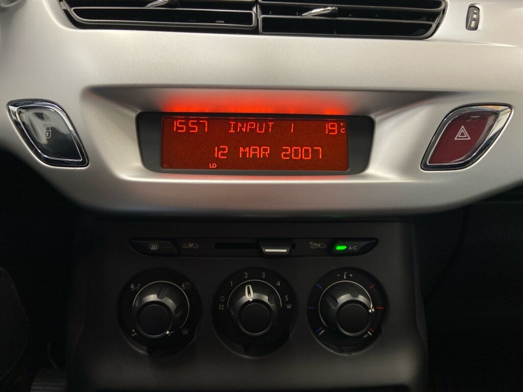 Citroen C3 2011 Ruskea (beige)