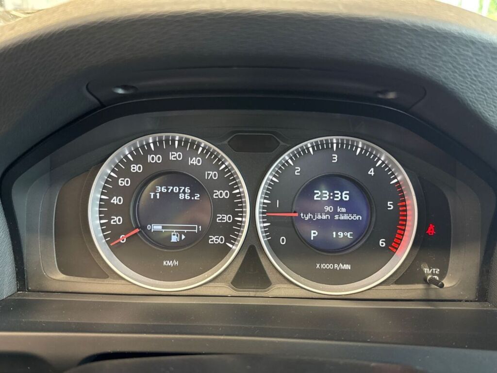 Volvo S60 2011 Valkoinen