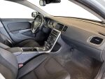 Volvo S60 2011 Valkoinen