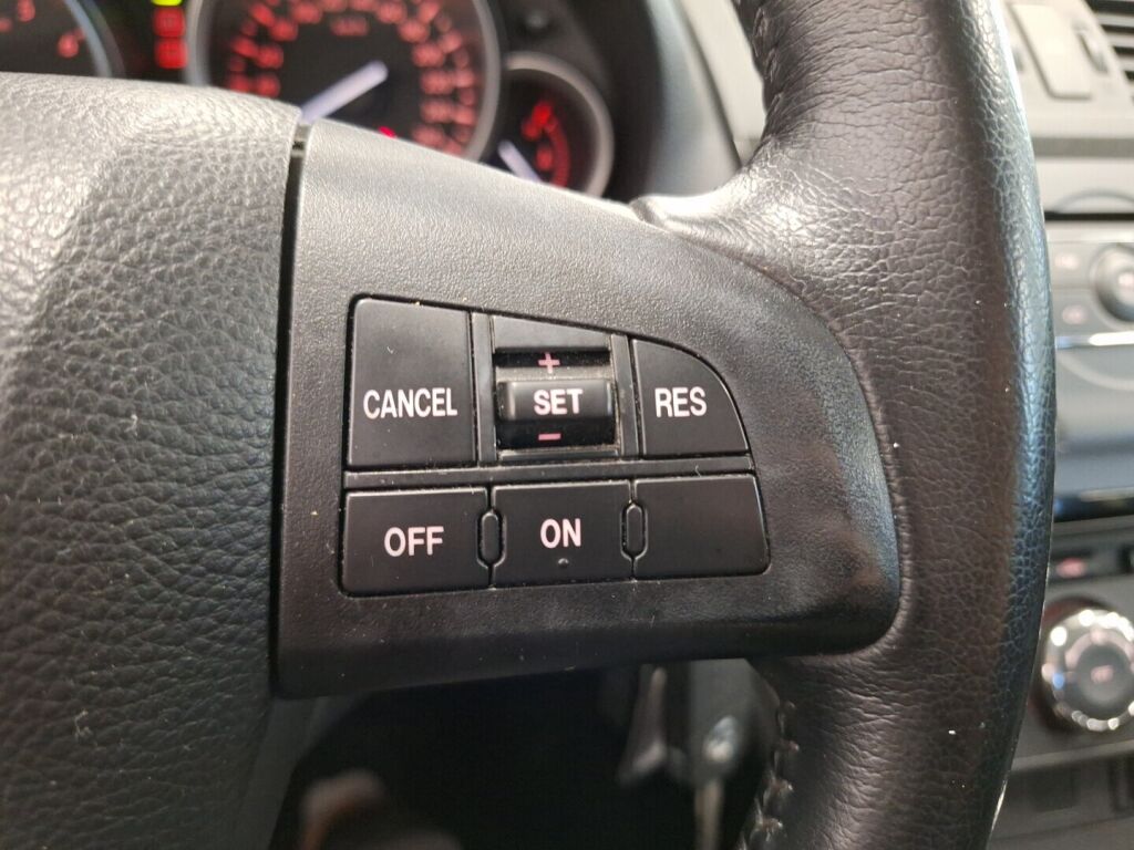 Mazda 6 2011 Valkoinen