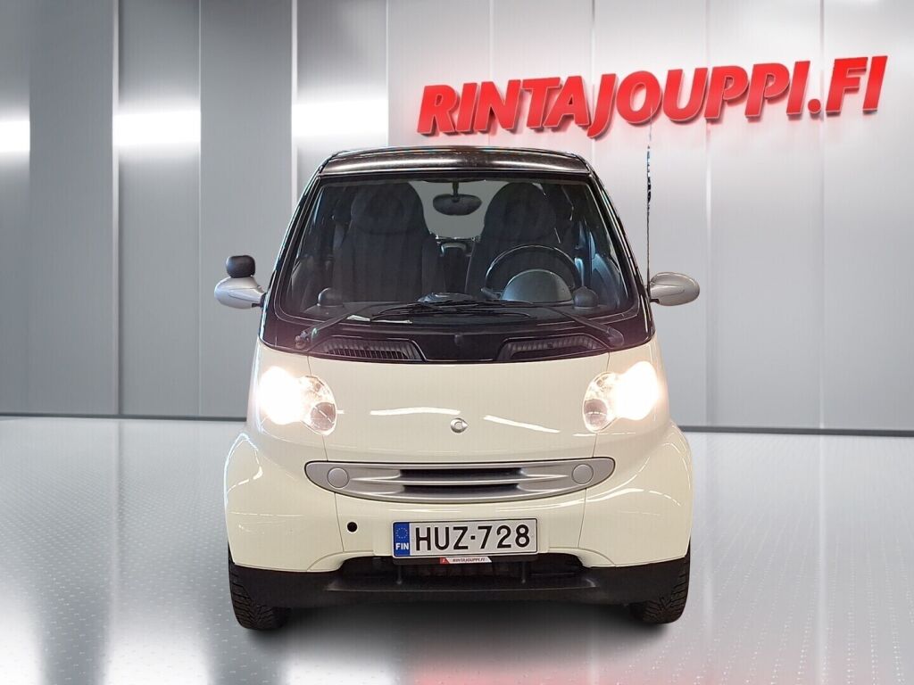 Smart FORTWO 2006 Punainen