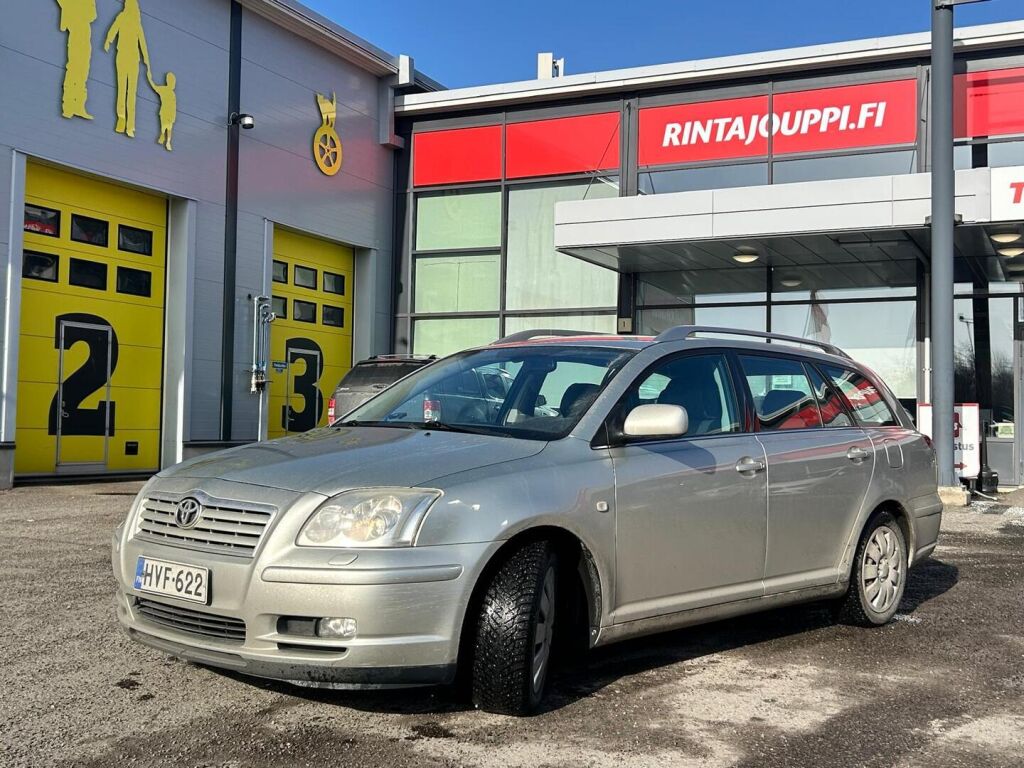 Toyota Avensis 2006 Hopea