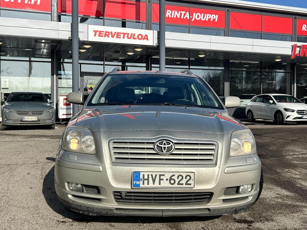 Toyota Avensis 2006 Hopea
