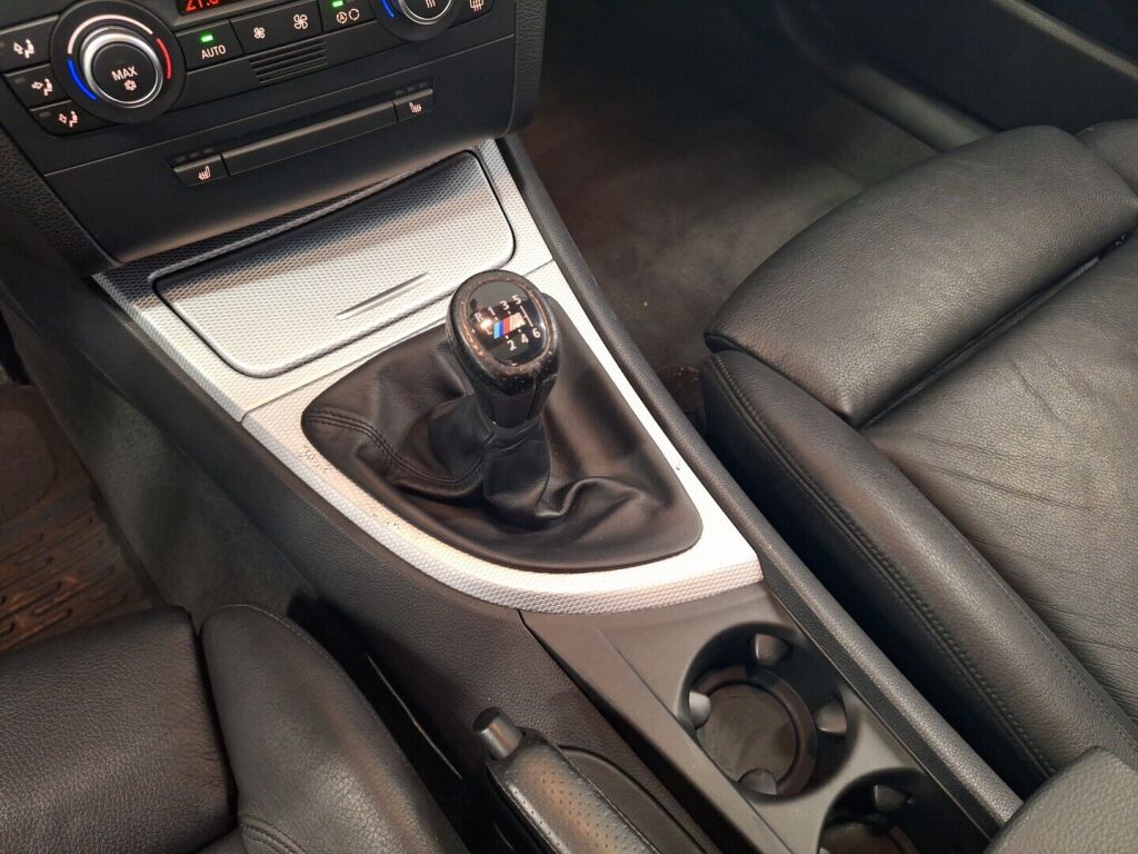 BMW 135 2009 Valkoinen