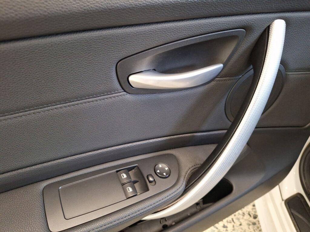 BMW 135 2009 Valkoinen