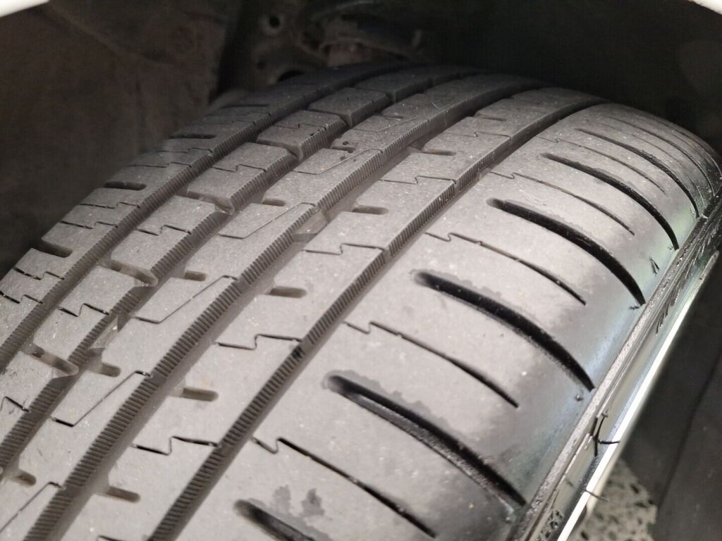 BMW 135 2009 Valkoinen