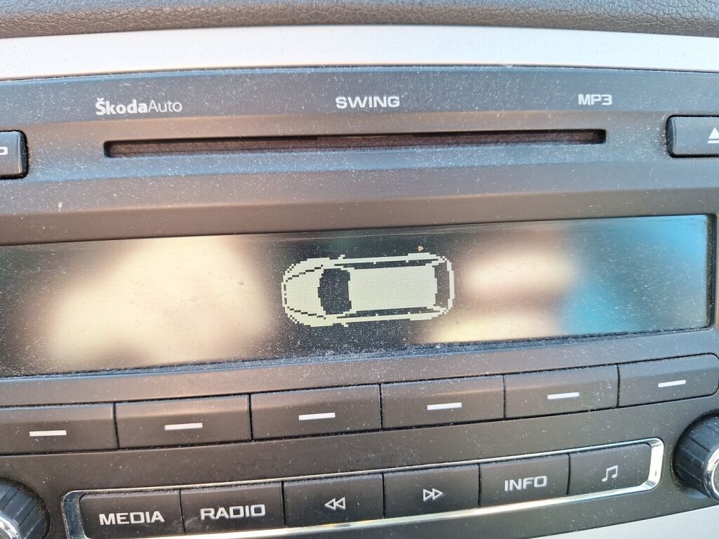 Skoda Octavia 2011 Valkoinen