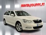 Skoda Octavia 2011 Valkoinen