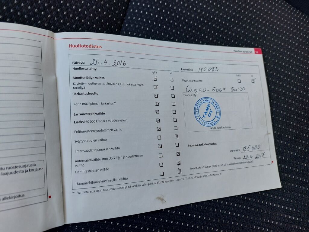 Skoda Superb 2011 Valkoinen