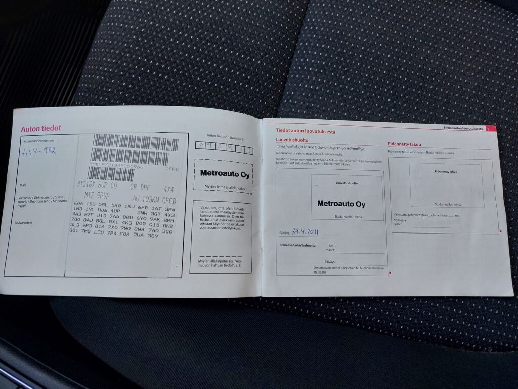 Skoda Superb 2011 Valkoinen