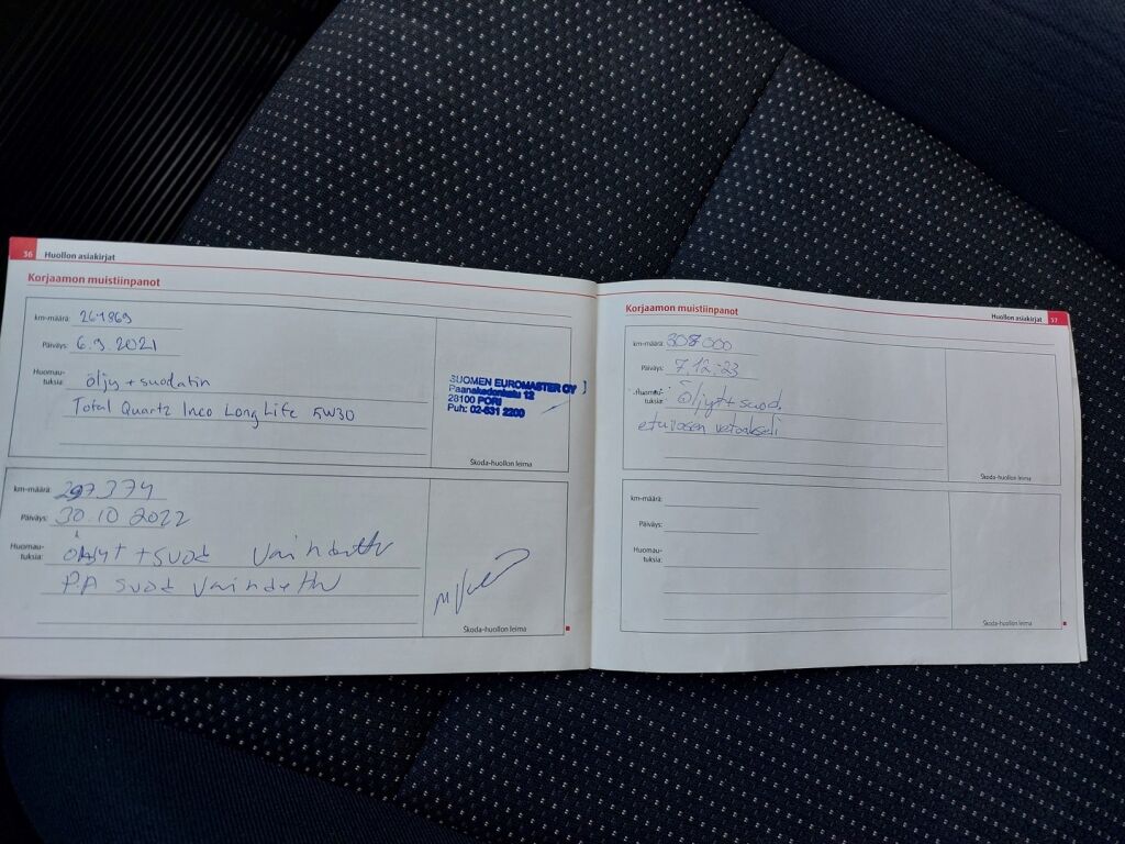 Skoda Superb 2011 Valkoinen