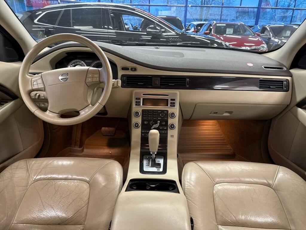 Volvo XC70 2008 Harmaa