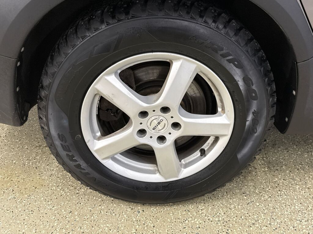 Volvo XC70 2008 Harmaa