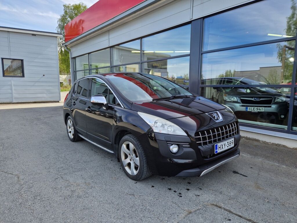 Peugeot 3008 2011 Musta