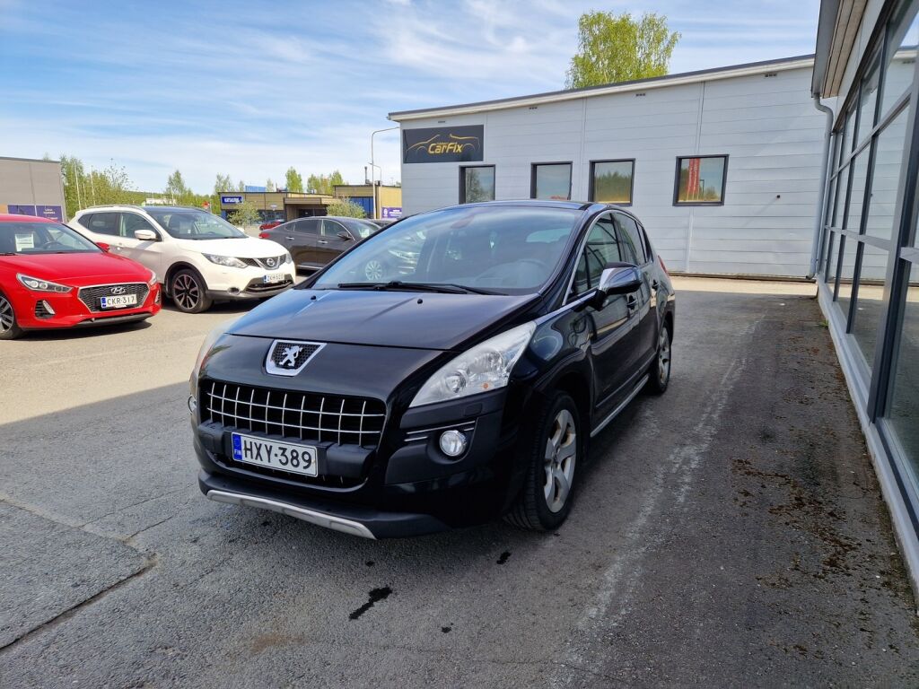 Peugeot 3008 2011 Musta
