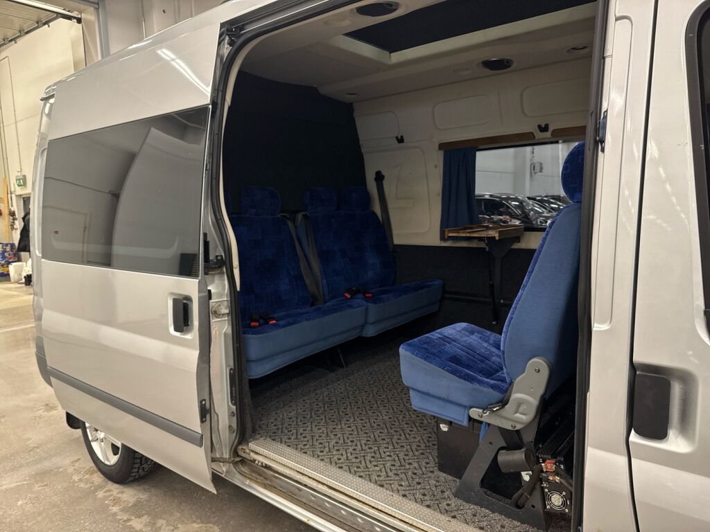 Ford Transit 2011 Harmaa