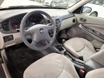 Nissan Almera 2001 Punainen