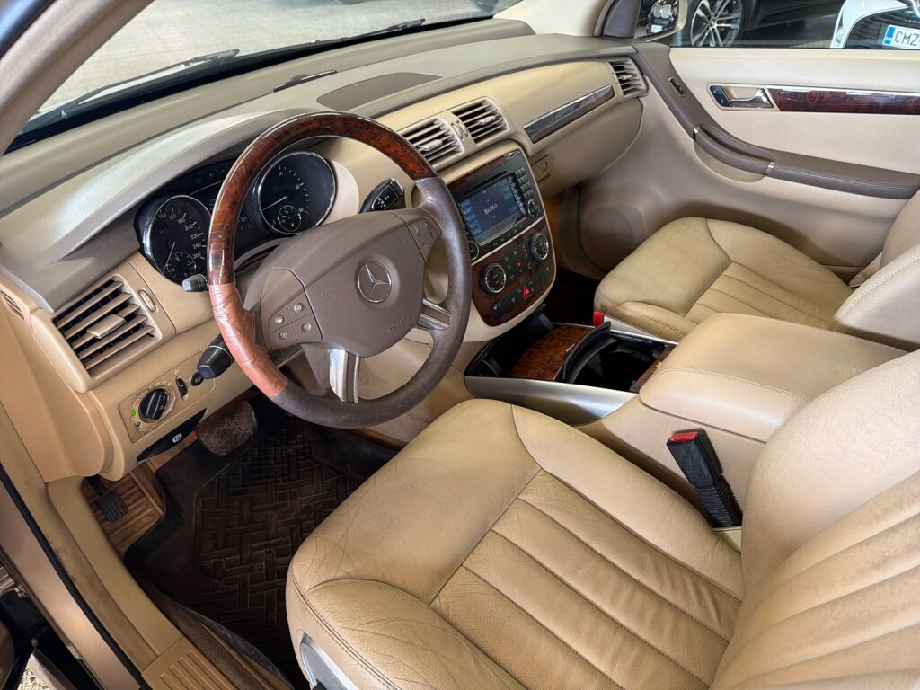 Mercedes-Benz R 2006 Harmaa