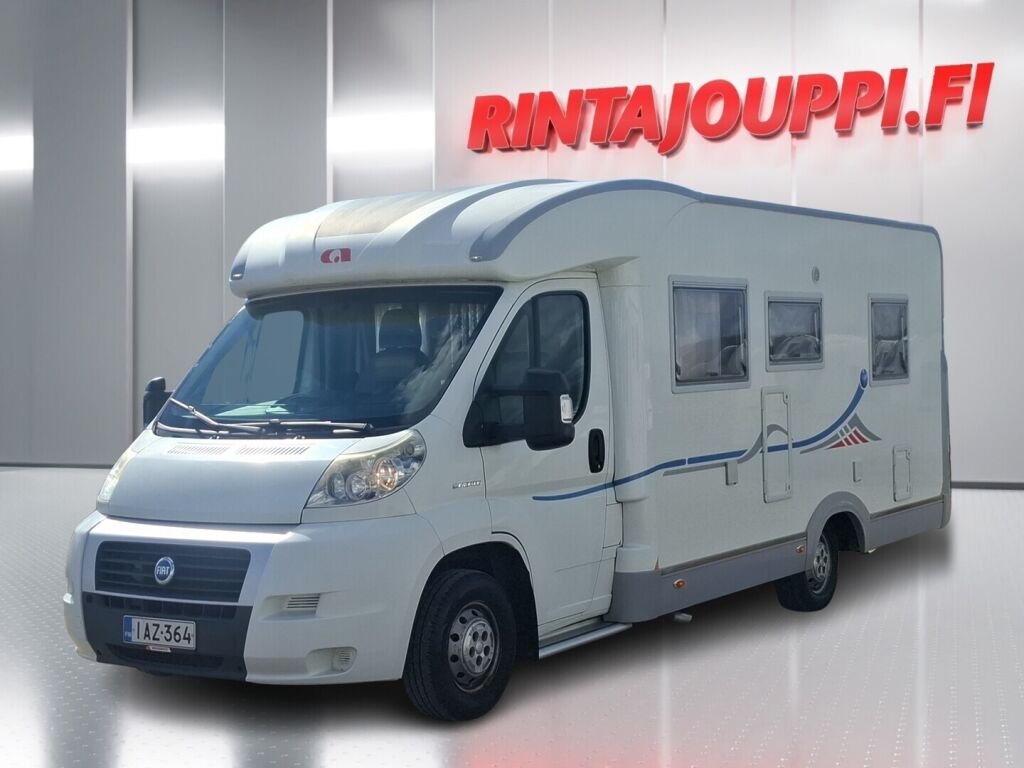 Adria Coral Plus 650 SP 2007 Valkoinen