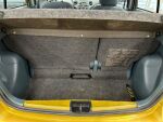 Toyota Yaris 2001 Keltainen