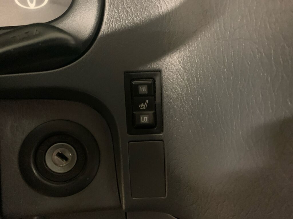 Toyota Hiace 2004 Sininen