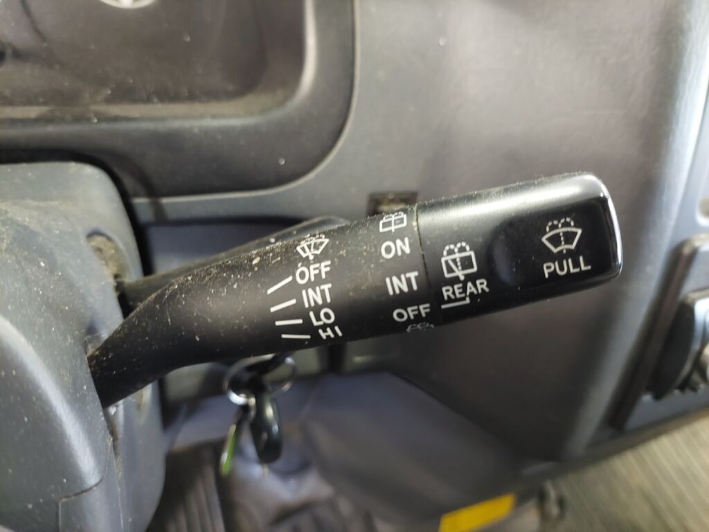 Toyota Hiace 2004 Sininen