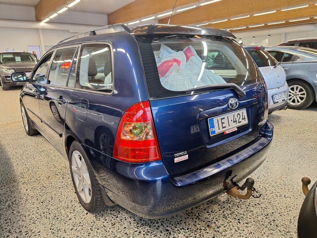 Toyota Corolla 2004, bild 3/5