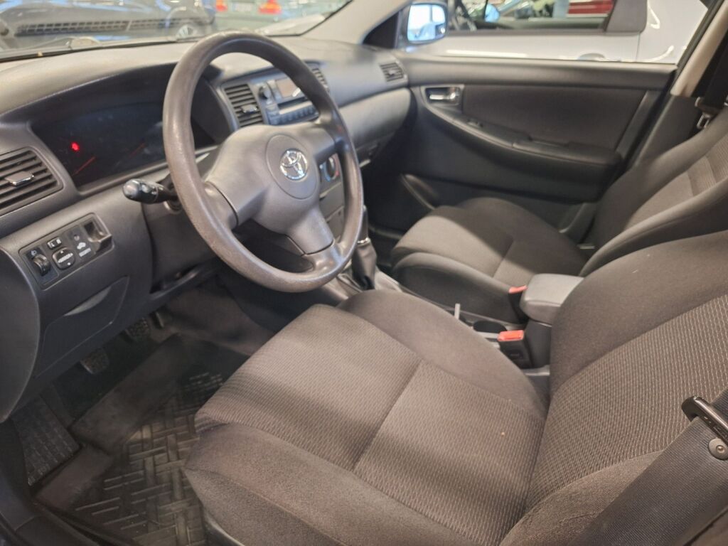 Toyota Corolla 2004, bild 5/5
