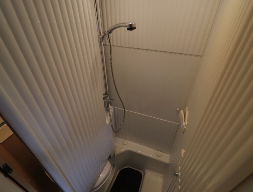 Dethleffs ADVANTAGE A5881 2005 Valkoinen