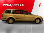 Volkswagen Passat Variant 2003 Ruskea (beige)