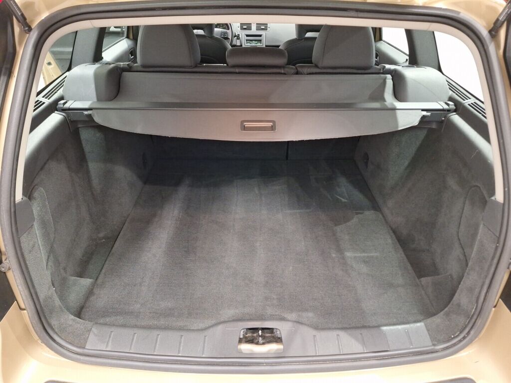 Volvo V50 2008 Sininen