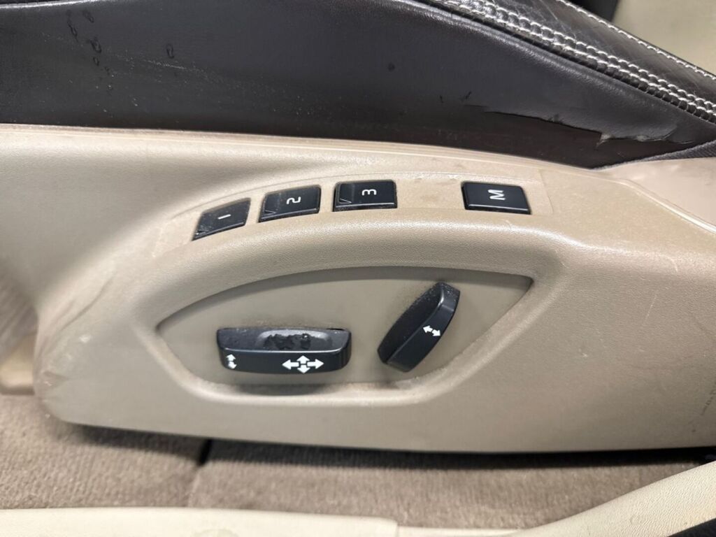 Volvo XC60 2009 Metallinhohto Ruskea (beige)