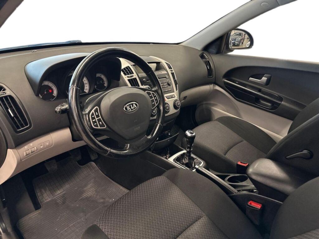 Kia Ceed 2009 Sininen