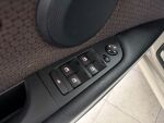 BMW 320 2009 Ruskea (beige)