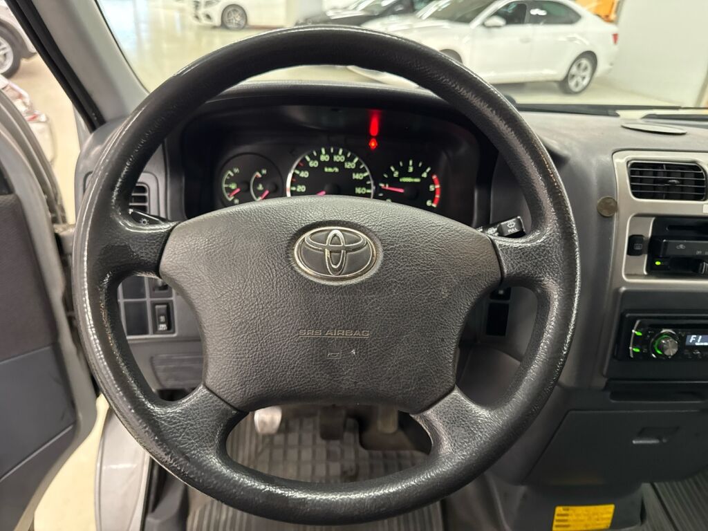 Toyota Hiace 2009 Hopea
